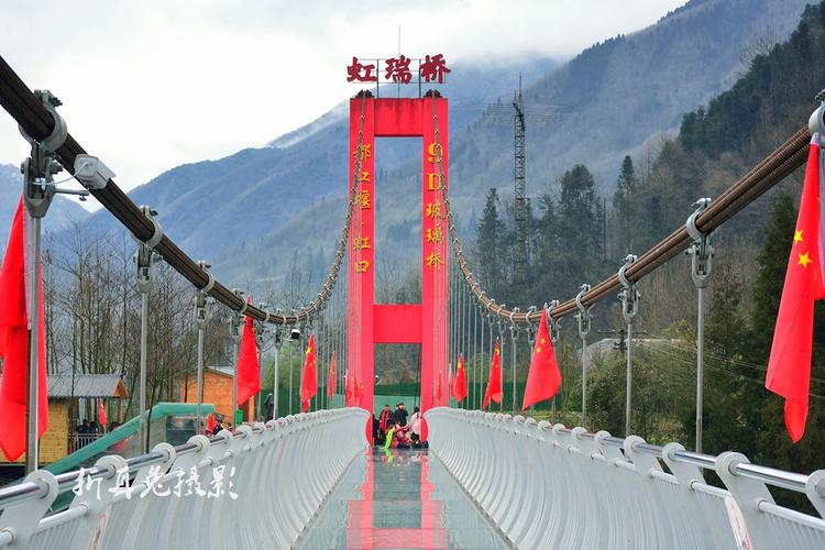 新澳天天彩2025芳草地和四川铁路桥发生垮塌与四川铁路桥发生垮塌事故