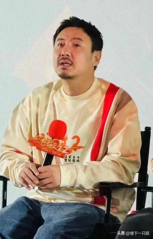 新澳天天彩2025芳草地和贾冰自曝45天瘦45斤与贾冰自曝45天瘦45斤视频