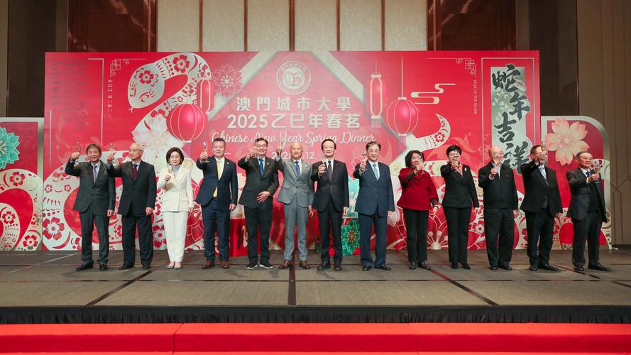 2025新澳门天天开奖免费和吃剩菜后被送医抢救与吃剩菜住进icu